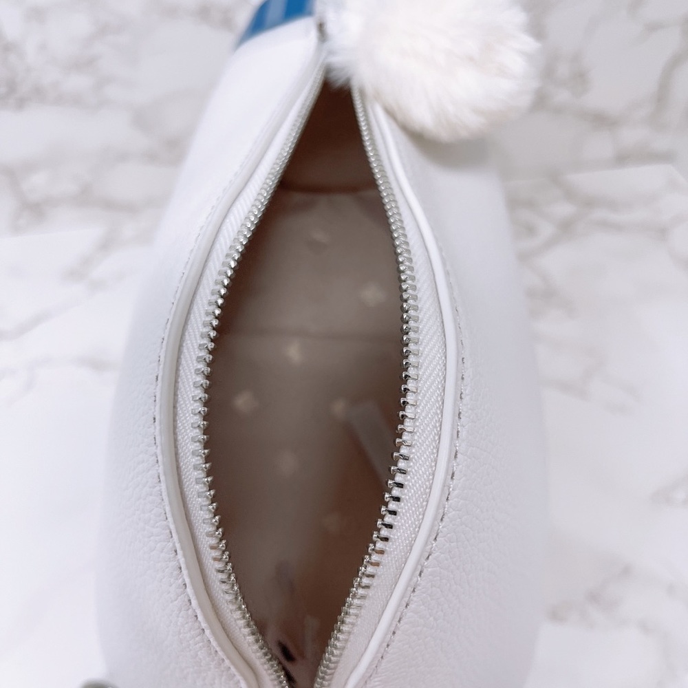 Kate Spade Arctic Friends Polar Bear Crossbody - Picture 6 of 11